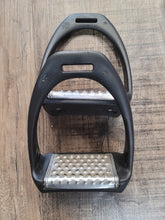 Royal Rider Stirrup Irons 4.75"