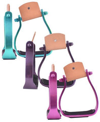Showman Colour Coated Angled Aluminum Stirrups