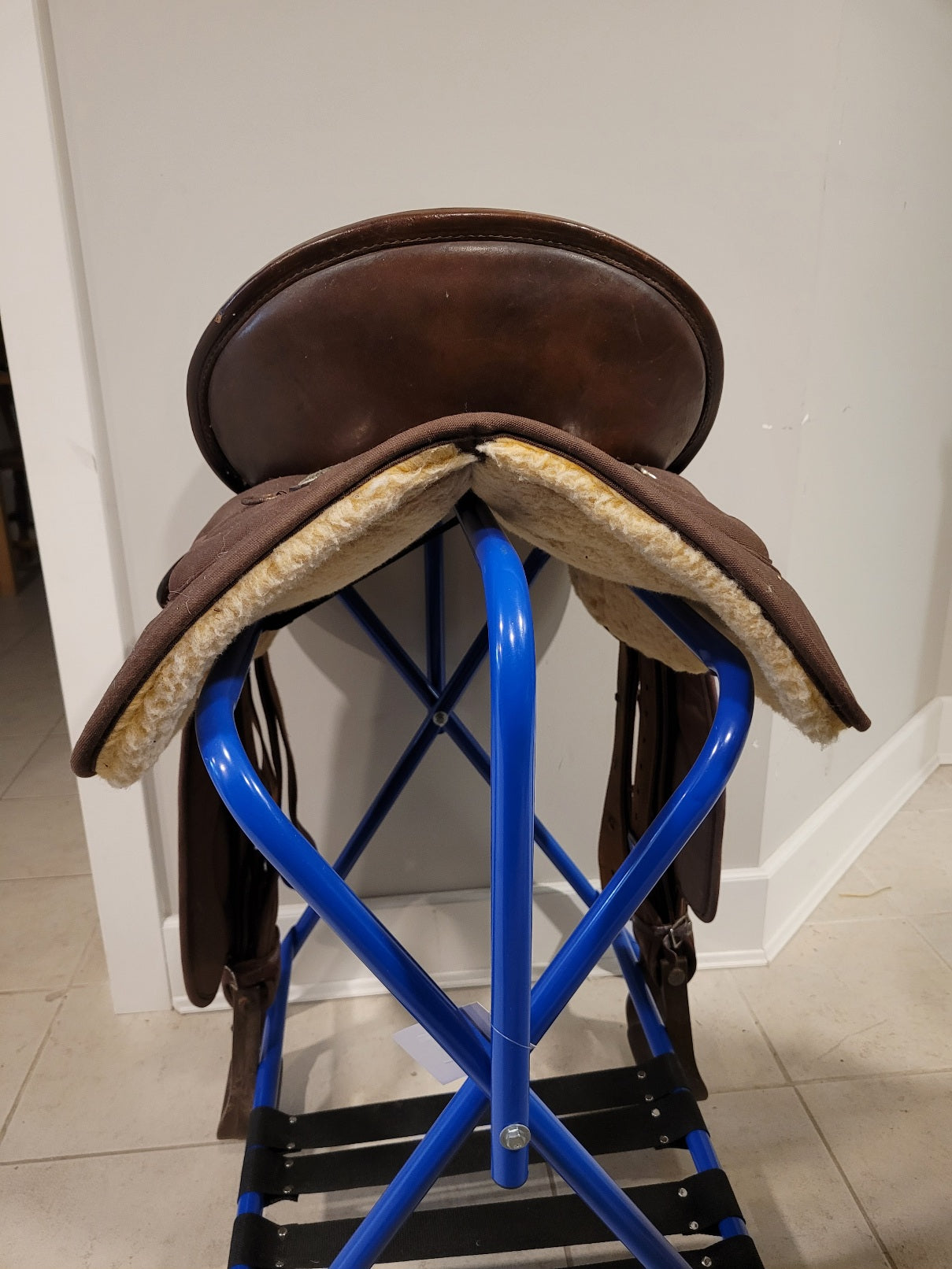 Big Horn Synthetic Western Saddle 16" Full 1/4 Bars