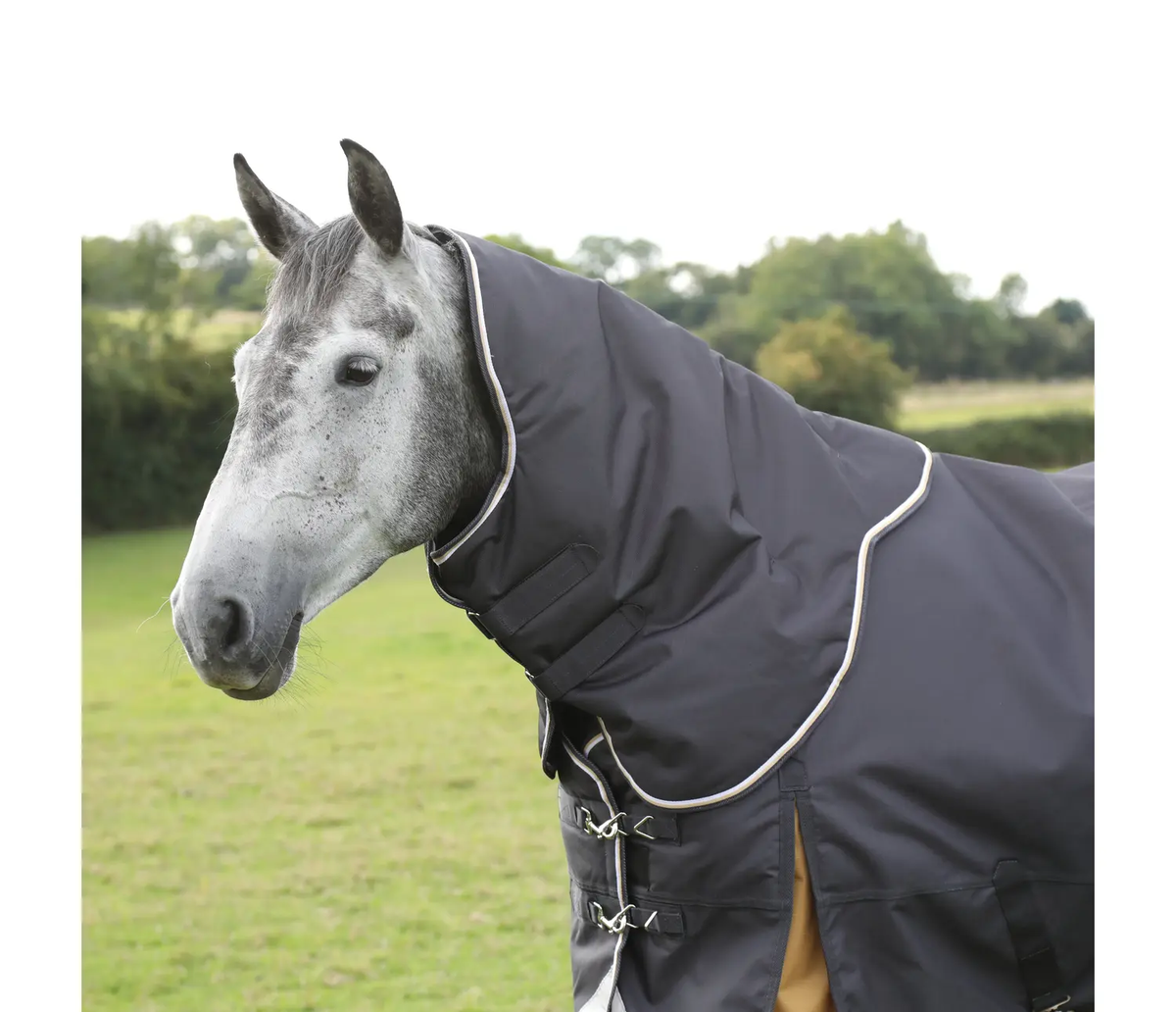 Shires Highlander Plus Neck Cover 300 gm